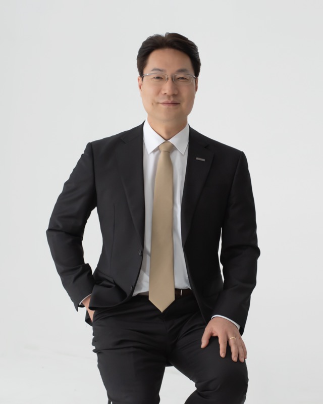 한퓨어 대표 정충묵